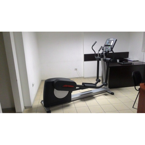 Орбитрек  Life Fitness 95 XI (Б/У) - фото №5